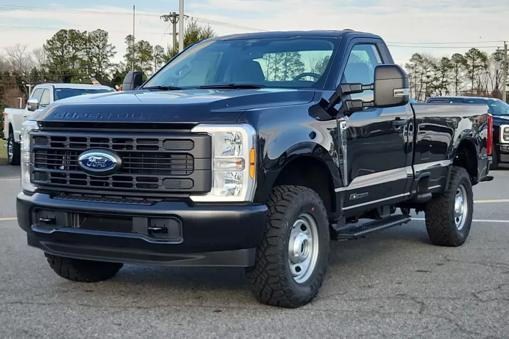 2025 Ford F-250 XL photo 1