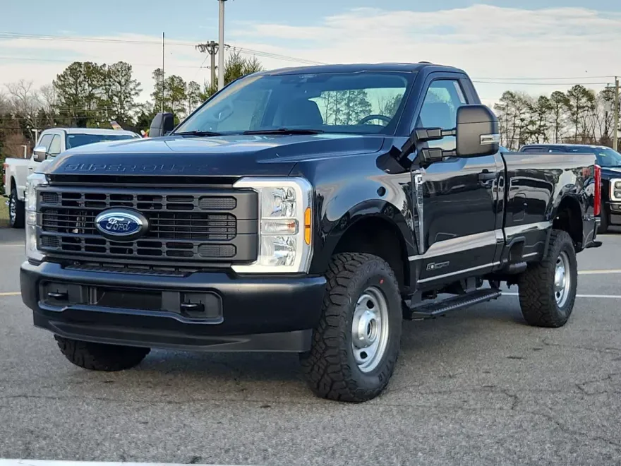 2025 Ford F-250 XL photo 1