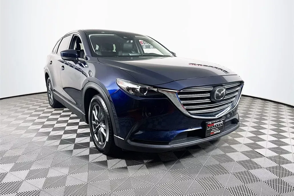 2020 Mazda CX-9 Touring photo 1