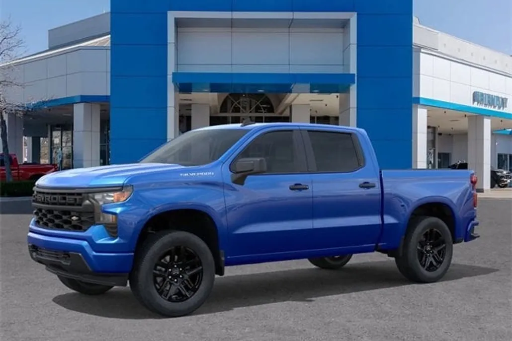 2026 Chevrolet Silverado 1500 Custom photo 1