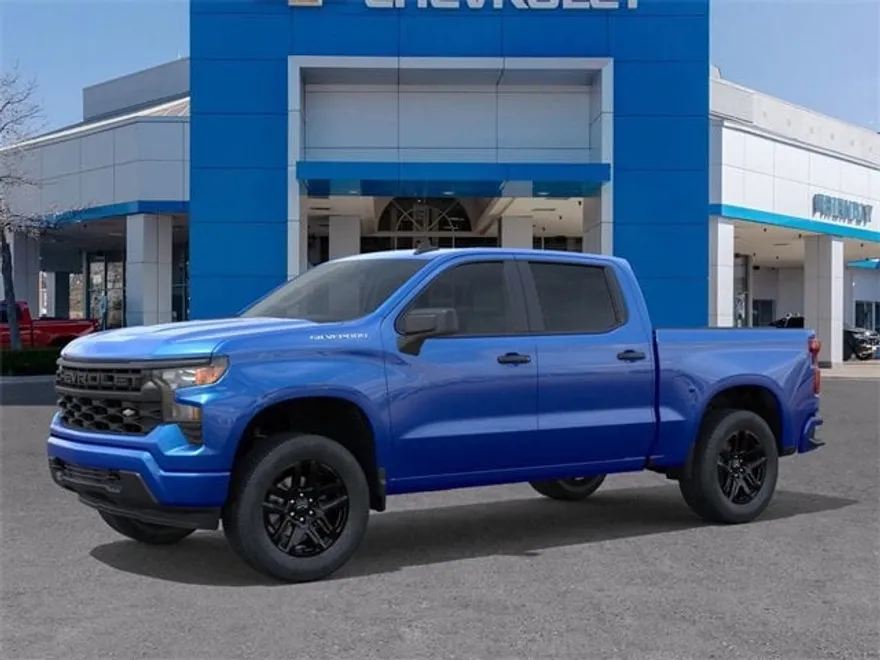 2026 Chevrolet Silverado 1500 Custom photo 1