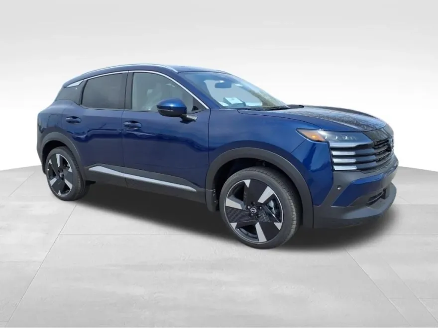 2025 Nissan Kicks SR photo 1