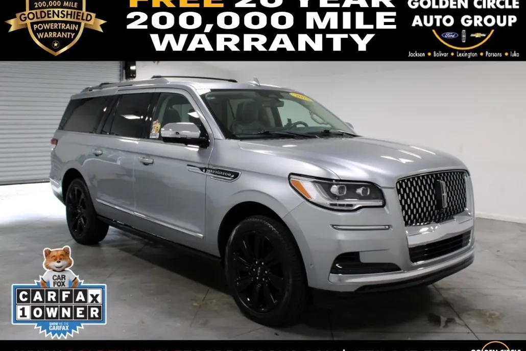 2023 Lincoln Navigator Black Label photo 1