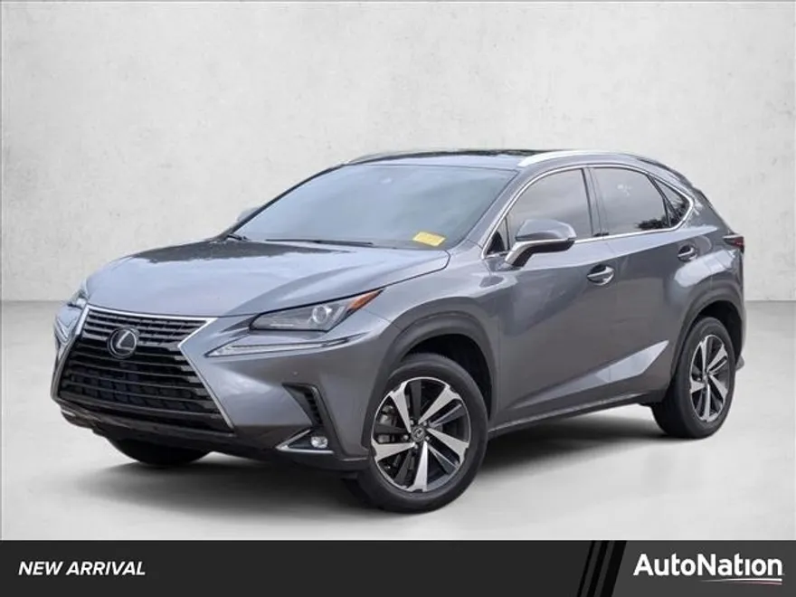 2021 Lexus NX 300 photo 1