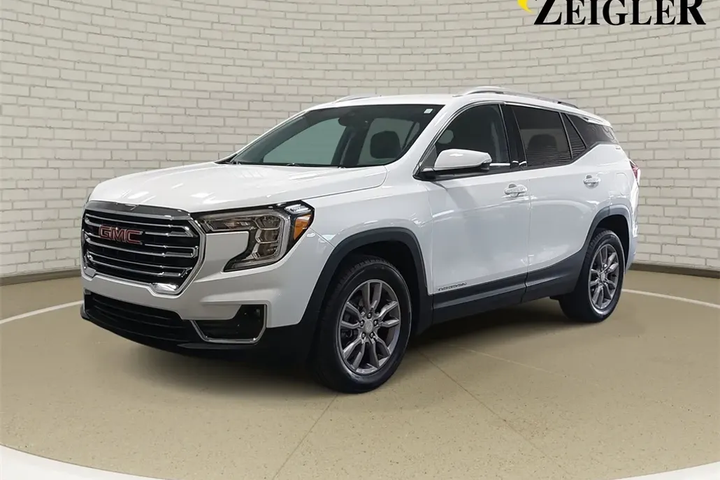 2024 Gmc Terrain SLT photo 1