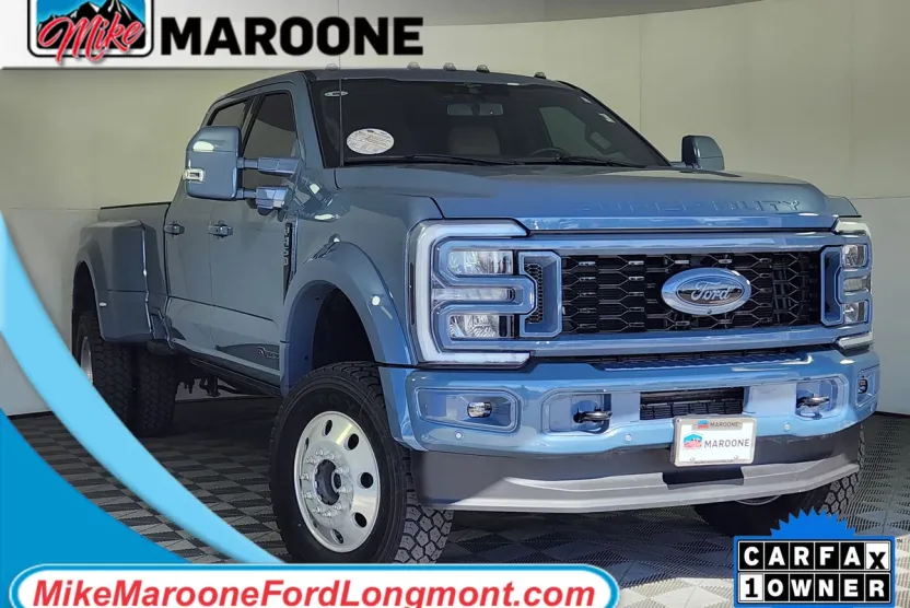 2023 Ford F-450 Lariat photo 1