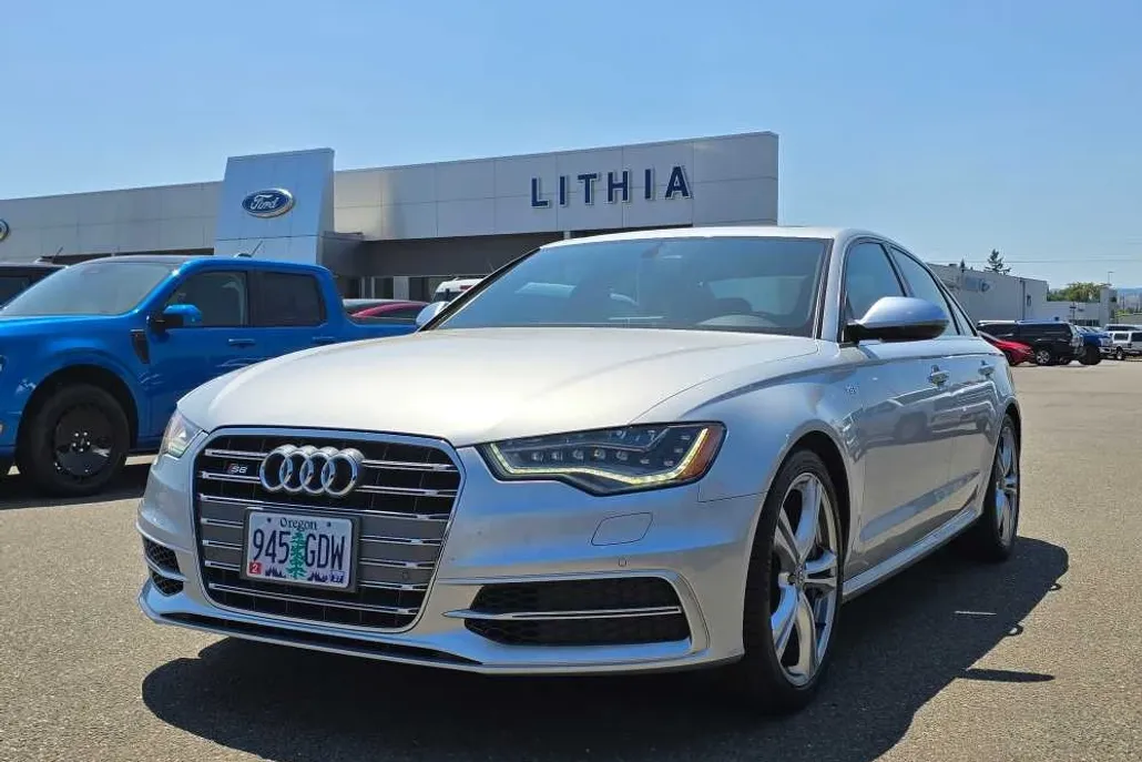 2013 Audi S6 Prestige photo 1