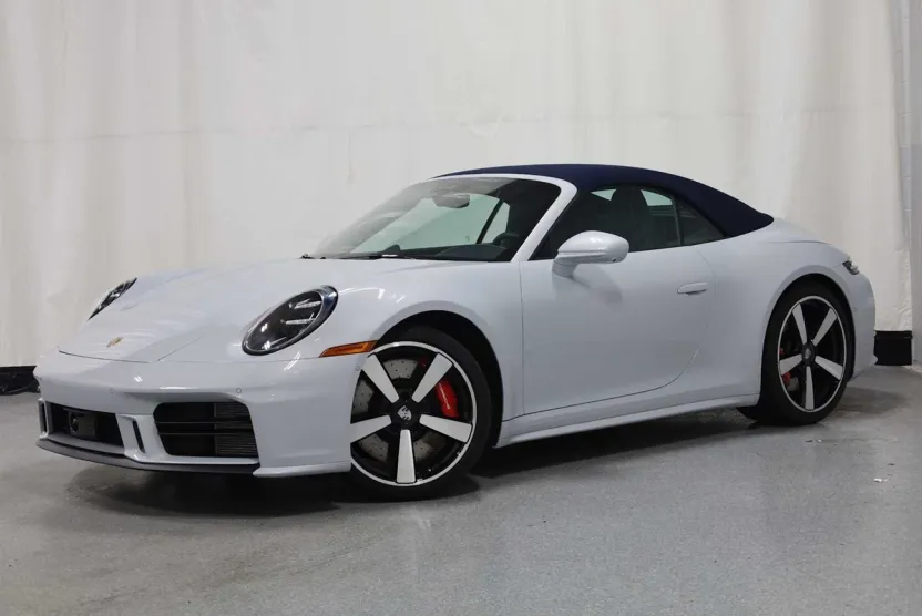 2025 Porsche 911 S photo 1