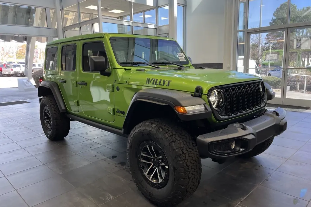 2025 Jeep Wrangler Willys photo 1