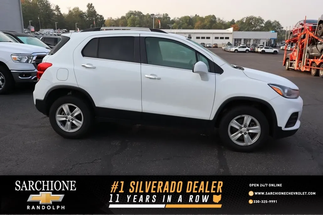 2018 Chevrolet Trax LT photo 1