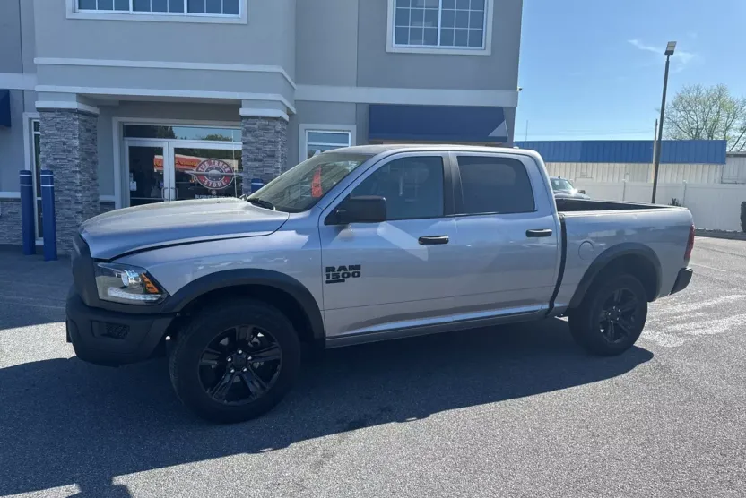 2024 Ram 1500 Classic SLT photo 1