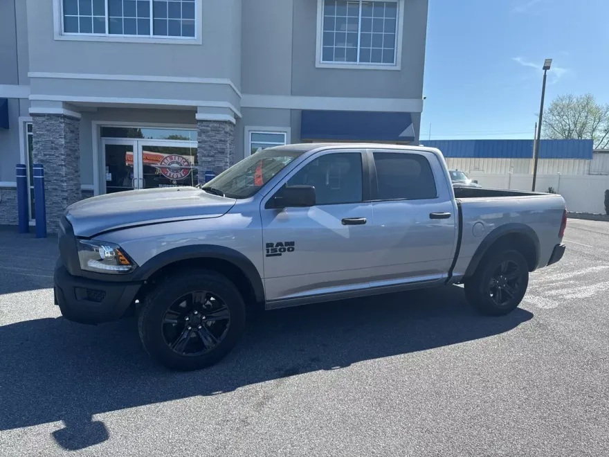 2024 Ram 1500 Classic SLT photo 1
