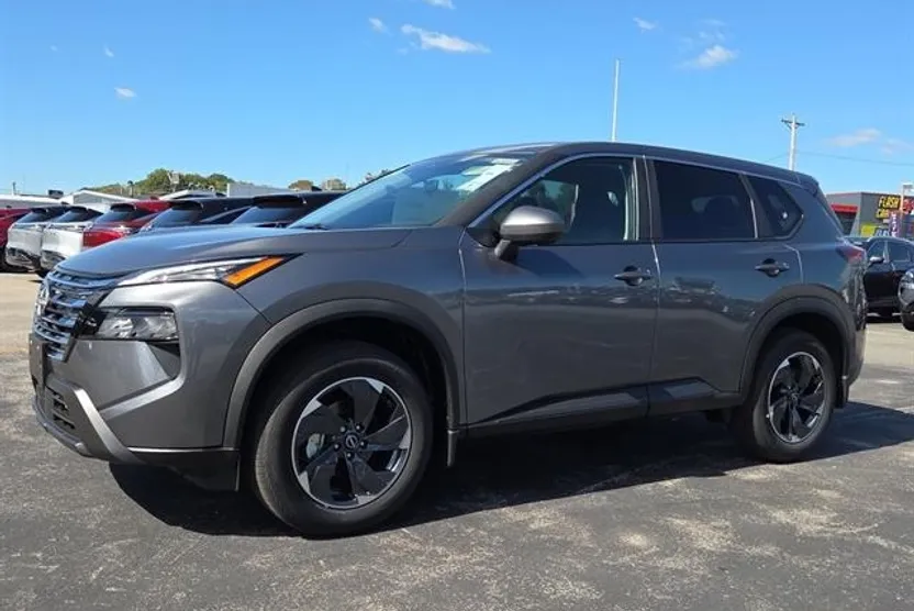 2026 Nissan Rogue SV photo 1