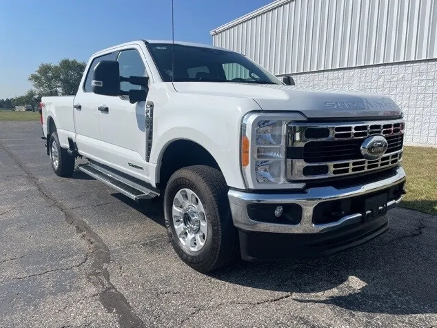2023 Ford F-250 photo 1