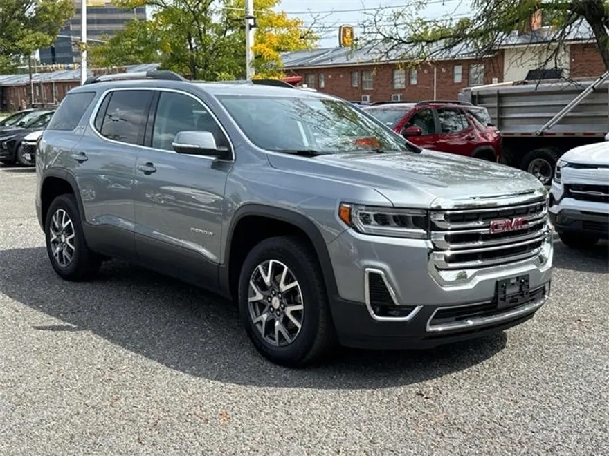 2023 Gmc Acadia SLT photo 1