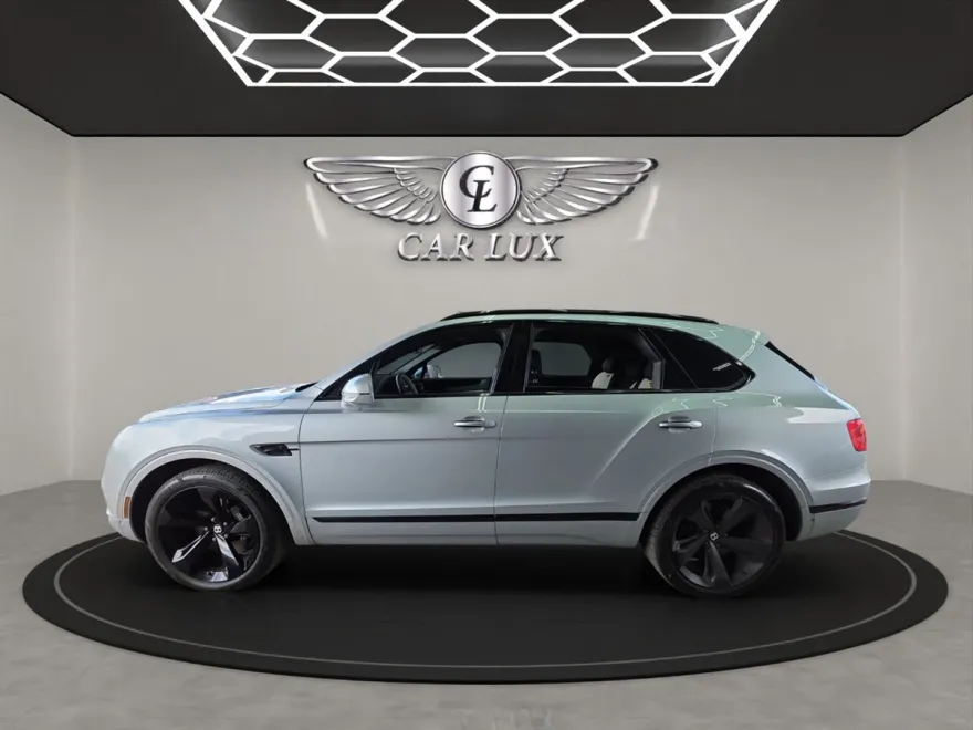 2018 Bentley Bentayga W12 photo 1