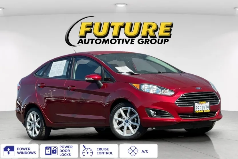 2014 Ford Fiesta SE photo 1
