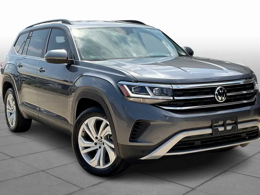 2022 Volkswagen Atlas SE Technology photo 1