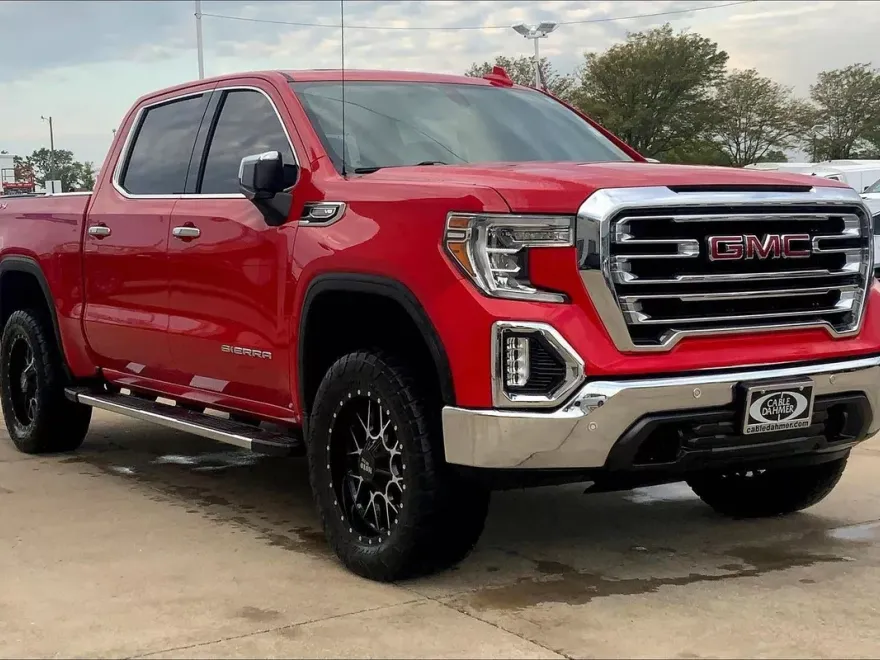 2019 Gmc Sierra 1500 SLT photo 1