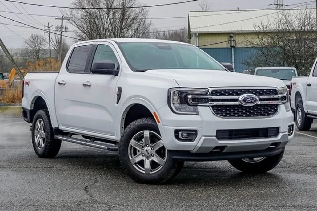 2024 Ford Ranger XLT photo 1