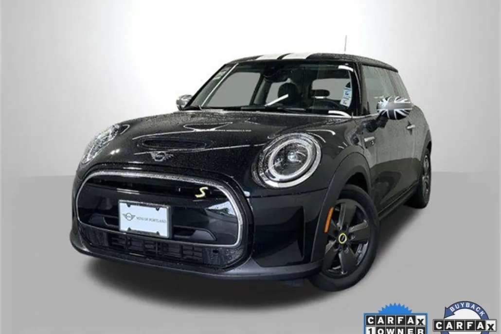 2024 Mini Cooper Hardtop SE photo 1