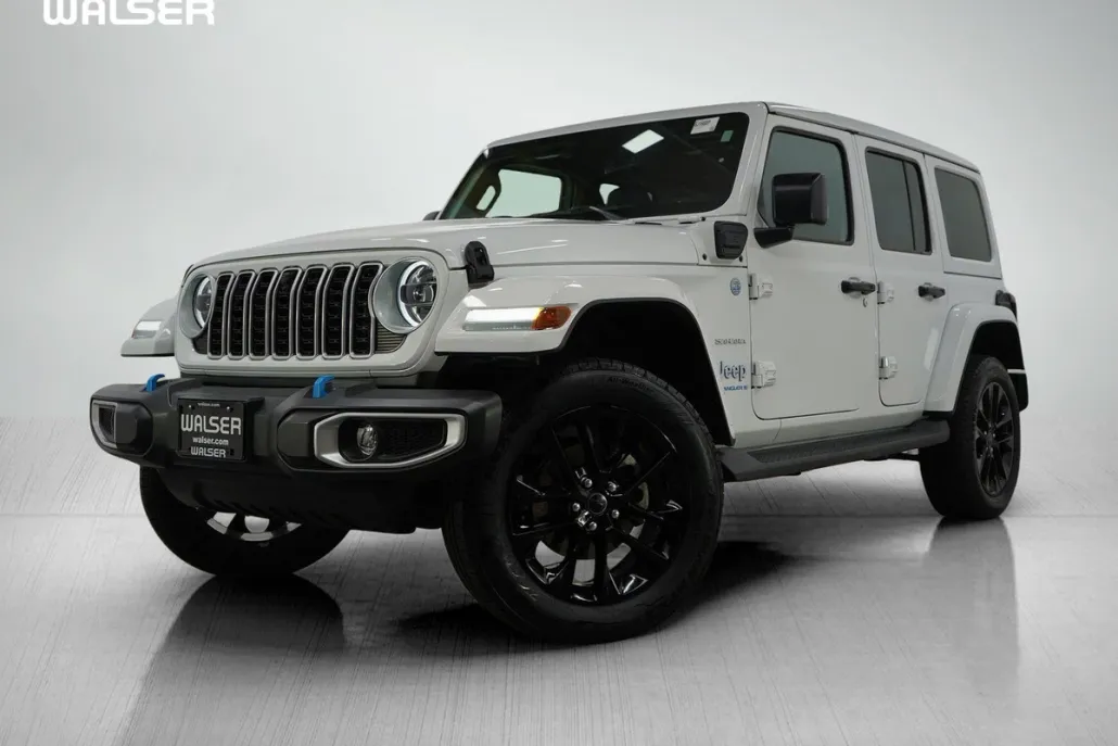 2024 Jeep Wrangler Sahara 4xe photo 1