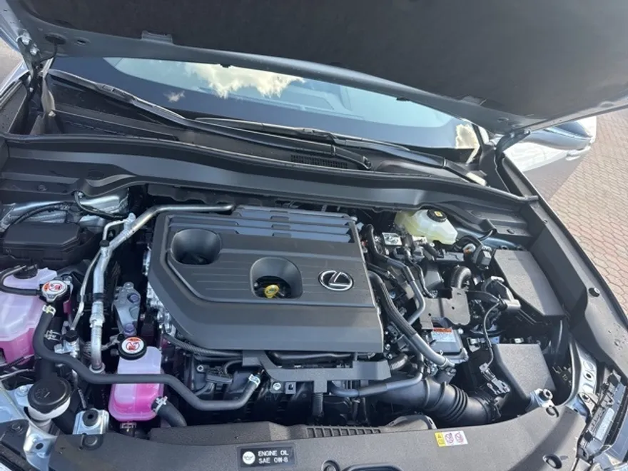 2025 Lexus UX Premium photo 39