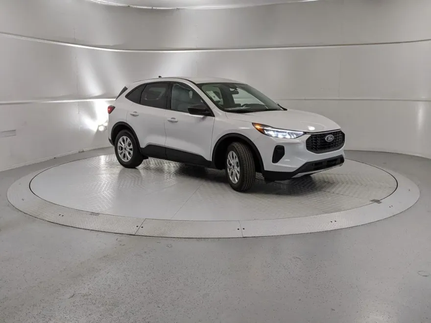 2025 Ford Escape Active photo 1