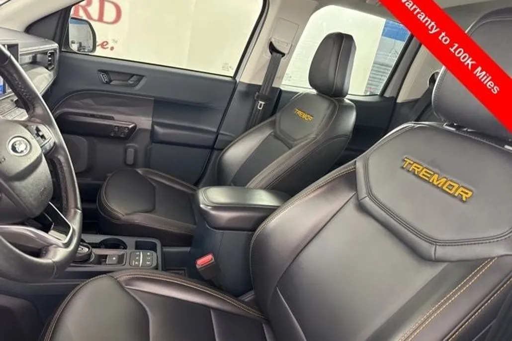 2023 Ford Maverick Lariat photo 1