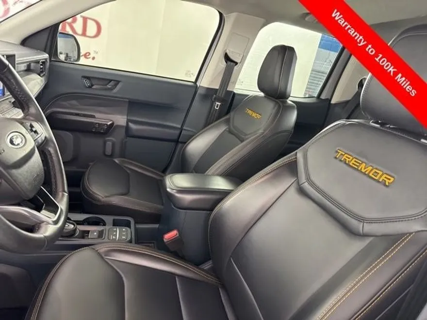 2023 Ford Maverick Lariat photo 1