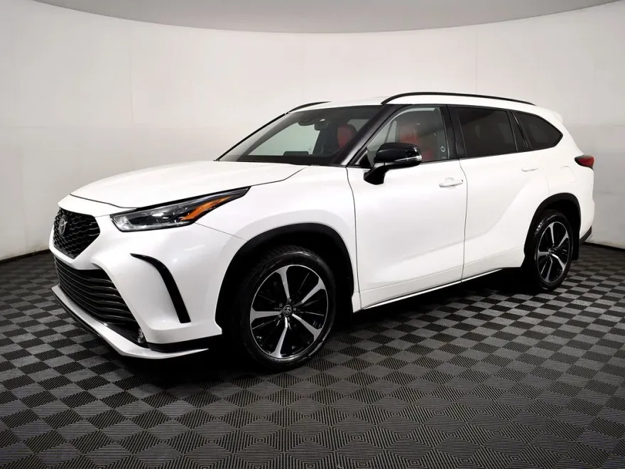 2021 Toyota Highlander XSE photo 1