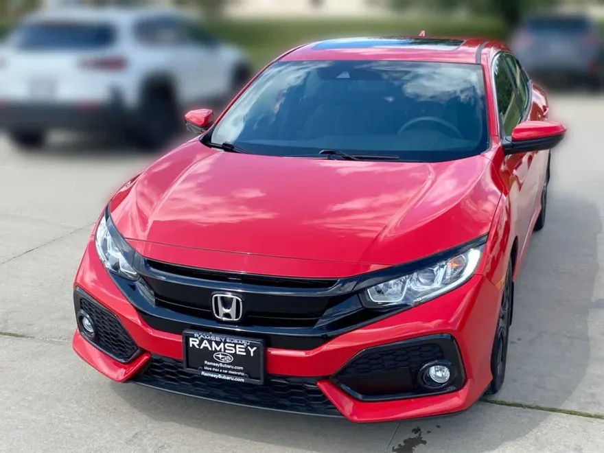 2019 Honda Civic EX Hatchback photo 1