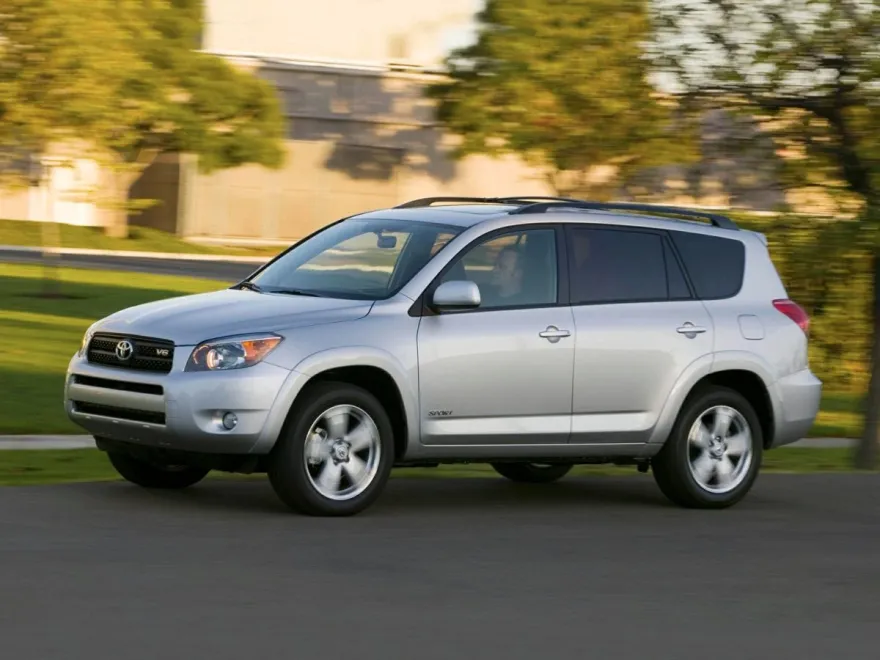 2011 Toyota RAV4 photo 1