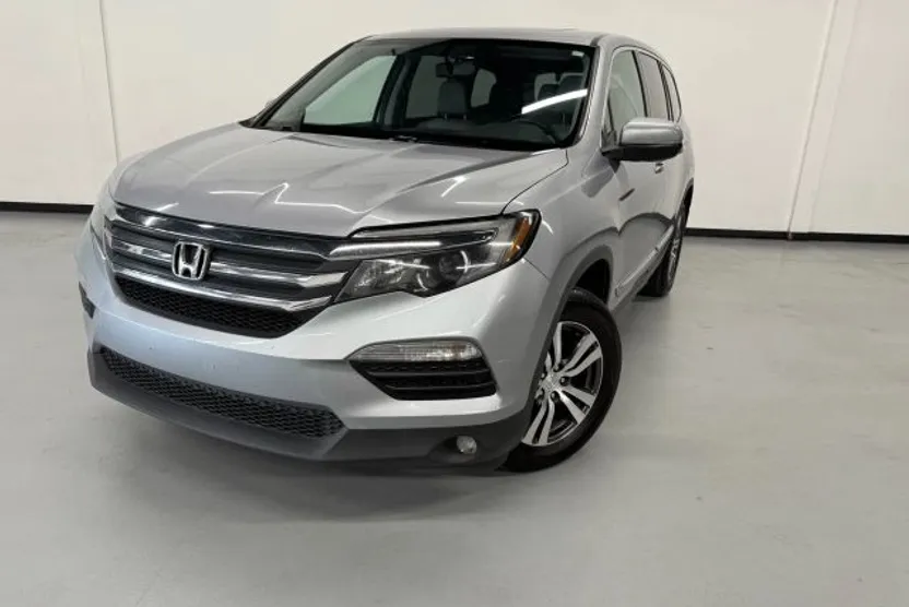 2017 Honda Pilot EX-L Sport photo 1