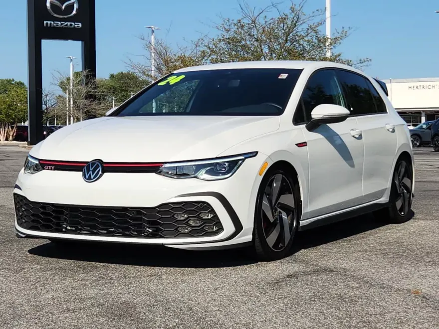 2024 Volkswagen Golf GTI S photo 1