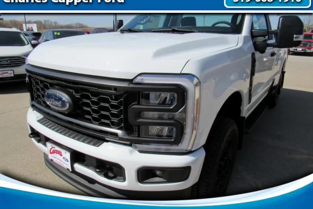 2025 Ford F-250 XL photo 1