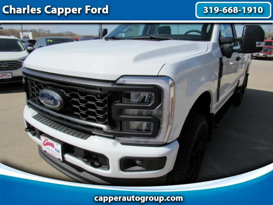 2025 Ford F-250 XL photo 1