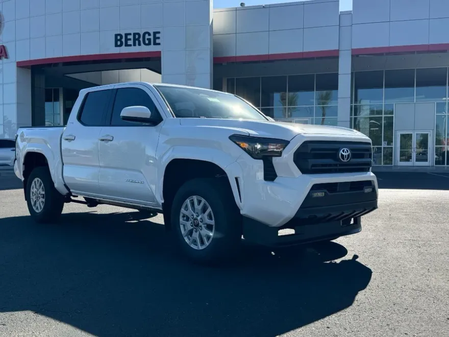 2025 Toyota Tacoma SR5 Double Cab photo 1