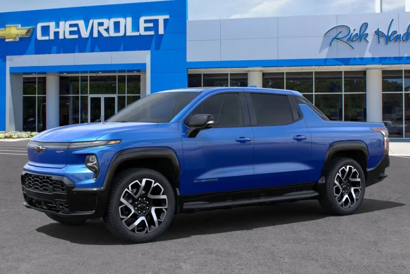 2025 Chevrolet Silverado EV RST photo 1