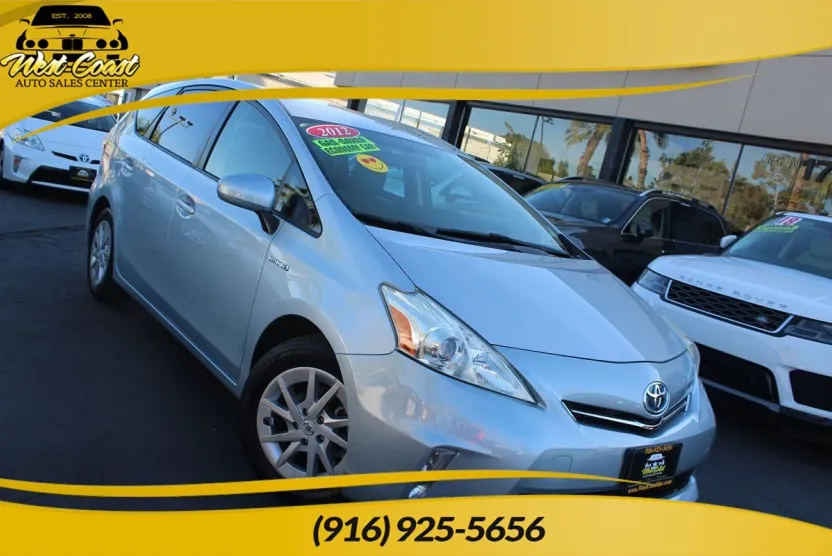 2012 Toyota Prius V Three photo 1
