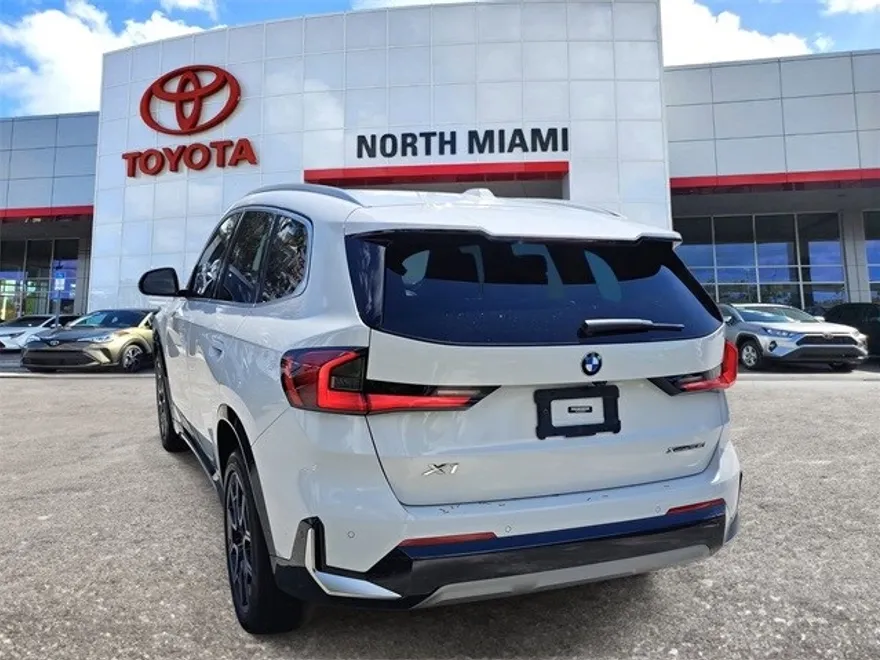 2023 Bmw X1 XDrive28i photo 1