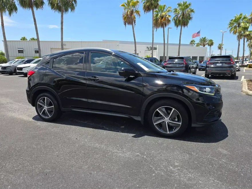 2022 Honda HR-V EX photo 1