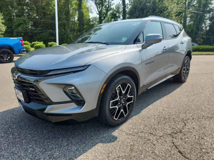 2023 Chevrolet Blazer RS photo 1