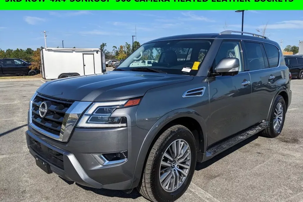 2024 Nissan Armada SL photo 1