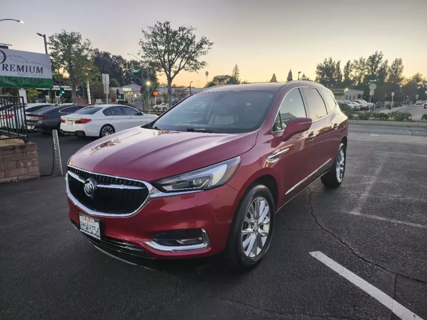 2019 Buick Enclave Essence photo 1