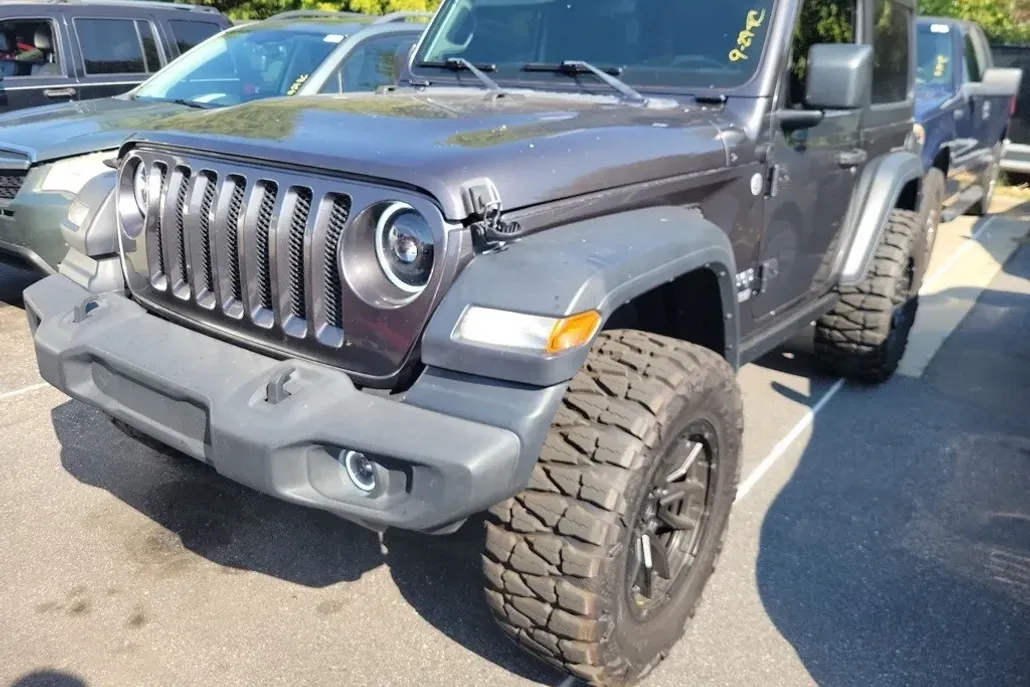 2018 Jeep Wrangler Sport S photo 1