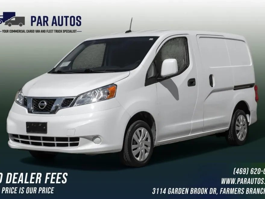 2020 Nissan NV200 SV photo 1