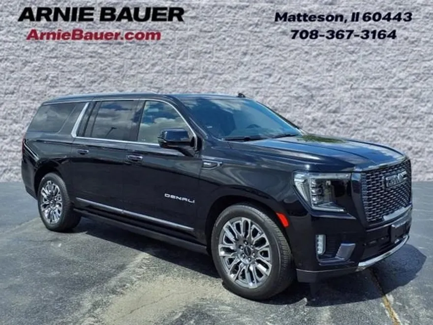 2023 Gmc Yukon XL Denali Ultimate photo 1