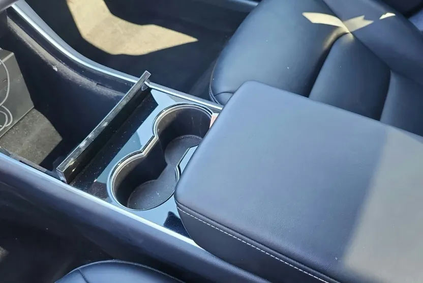 2019 Tesla Model 3 photo 1