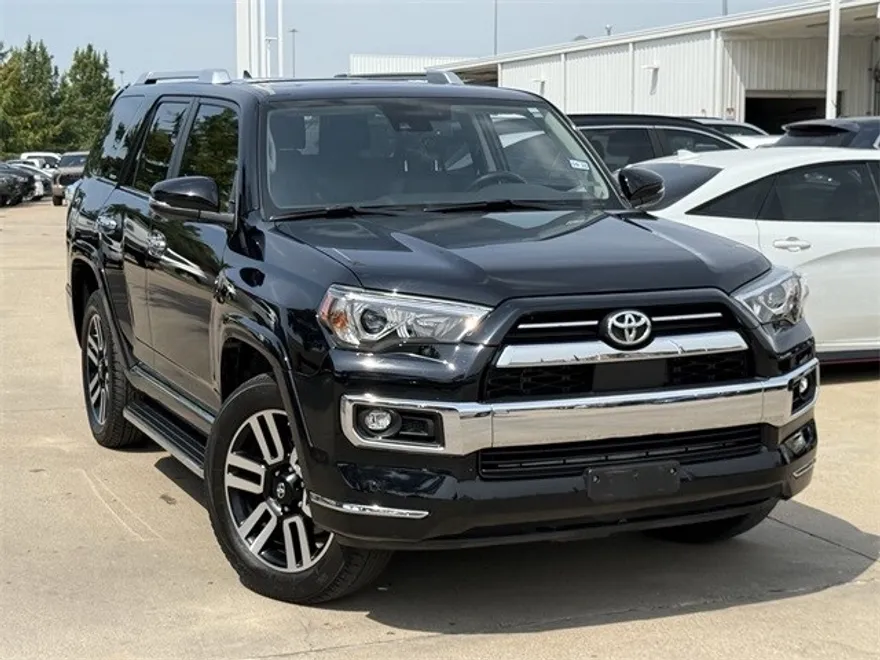 2021 Toyota 4Runner Limited photo 1